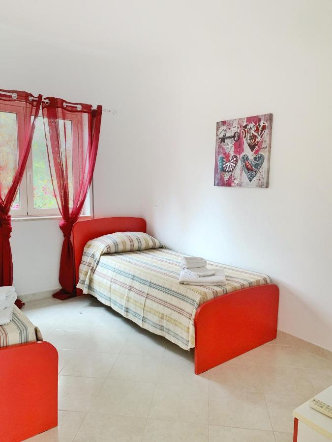 Anna'S House Solarium Terrace Apartment ปิซโซ ภายนอก รูปภาพ