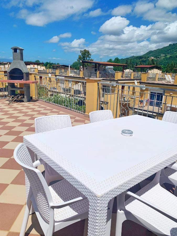 Anna'S House Solarium Terrace Apartment ปิซโซ ภายนอก รูปภาพ